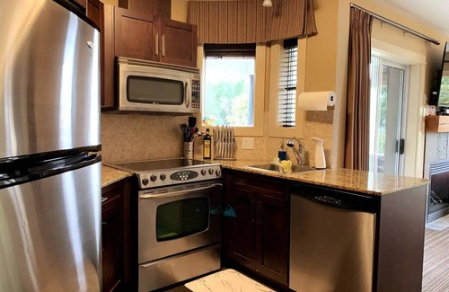Regional District of Nanaimo Condo | Pacific Shores-Creekside Retreat 2 Bed/2 Bath-Private Beach-Not Crowded!