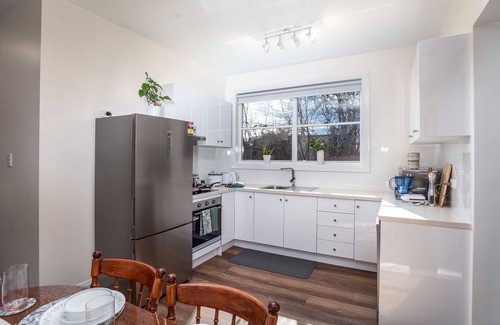 Orange Villa | Paddington Villa 1- Netflix,Disney Plus &Wifi