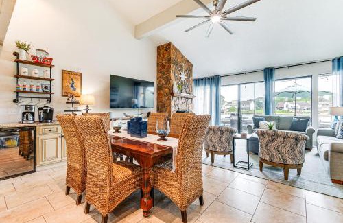 April Sound Apartment | Paddleboards, Life Vests Lake Conroe Getaway!