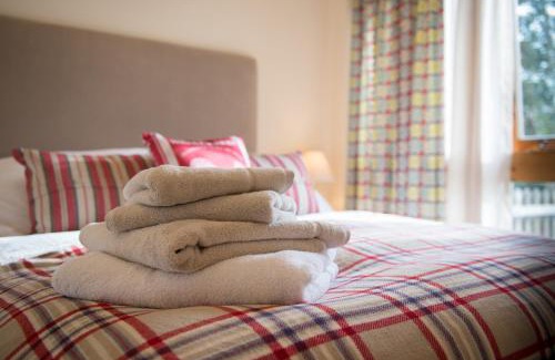 Newport House | Paddock Cottage