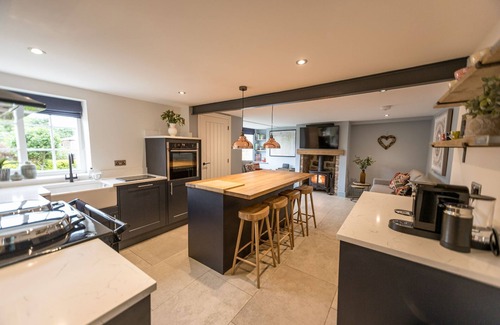 Osmotherley Cottage | Paddock View - a cottage that sleeps 8 guests in 4 bedrooms