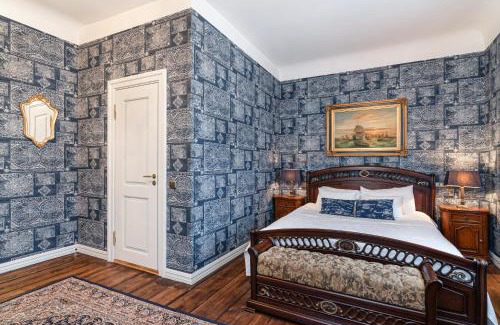 Padise Villa | Padise Manor