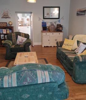 Bundoran House | Padua House Holiday Home in the Centre of Bundoran and 2 mins walk to the beach
