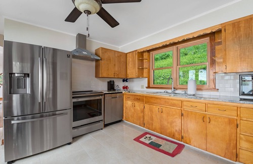 Nauvoo House | PAGEANT -Eagles Nest home with view of the Mississippi and Gorgeous Sunsets