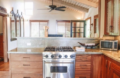 Paia Hotel | Paia Inn