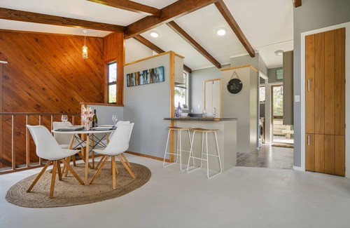 Tairua House | Paku View Retreat - Tairua Holiday Home