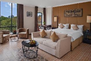 Daun Penh Hotel | Palace Gate Hotel & Resort By EHM