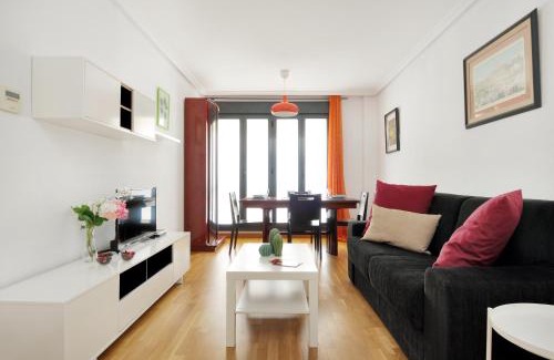 San Pablo Apartment | Palacio de Los Luna