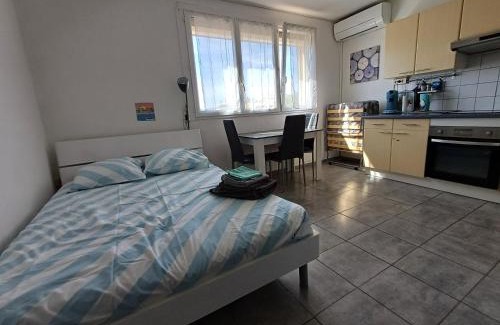 Palavas-les-Flots Apartment | Palavas Beau studio avec Parking Climatisation