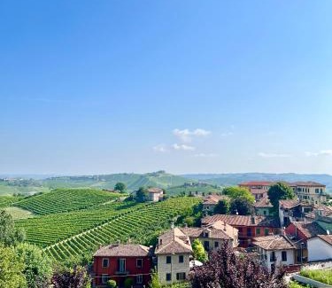 Neive House | Palazzotto Galarin