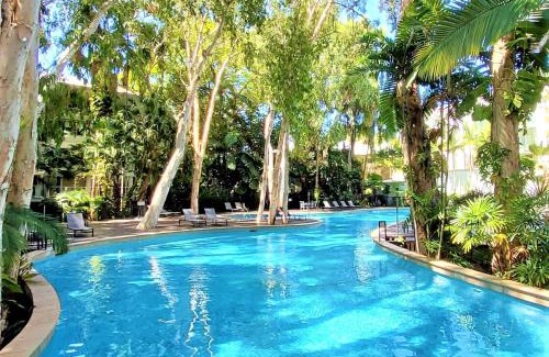 Palm Cove Apartment | Palm Cove Beach Apartment