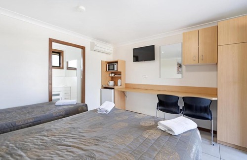 Tarro Hotel | Palm Valley Motel