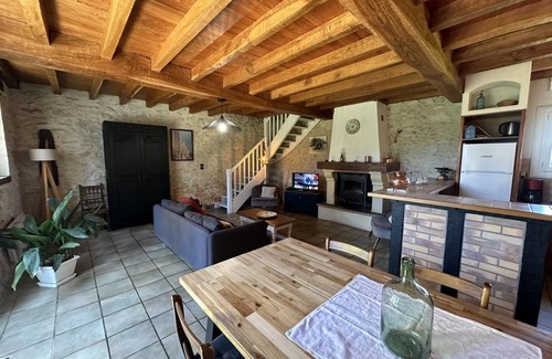 Larbey House | Paloumat - Larbey - Gîte