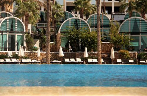 Jiyeh Resort | Pangea Beach Resort