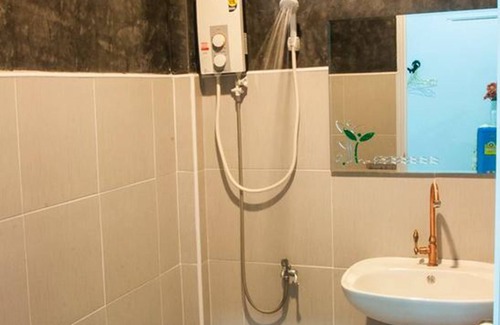 Nong Hin Hotel | Panida Goodwill