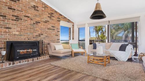 Kiama Downs House | Panorama Place on Jones Beach