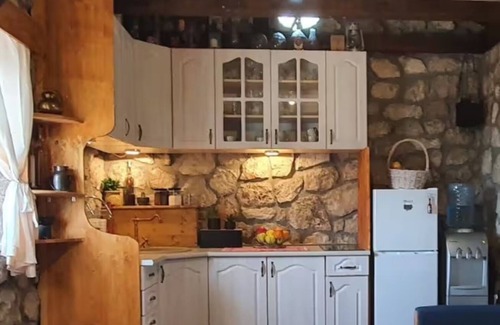 Karuc House | Panorama Stone House - Lake skadar