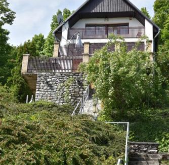 Bukkszentkereszt Apartment | Panoramahaus auf dem Gipfel des Bükk