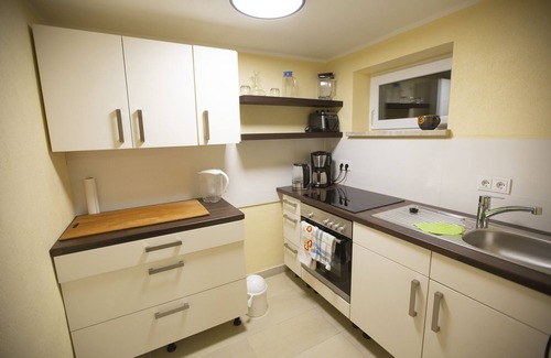 Konitz Apartment | PanoramaStudio mit Hängematte, WiFi, Küche, Bad, Sofa, 7 Min. zum Thüringer Meer