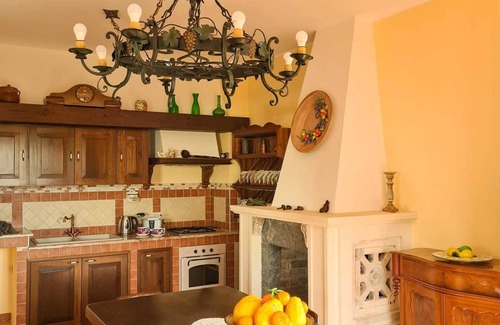 Giarre Villa | PANORAMIC ETNA VILLA WITH POOL