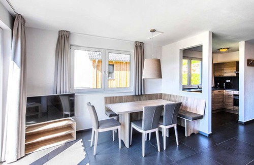 Mistelgau House | Panoramic house type 100 SD 09 - Panoramahaus (100) in the holiday village at the Therme Obernsees