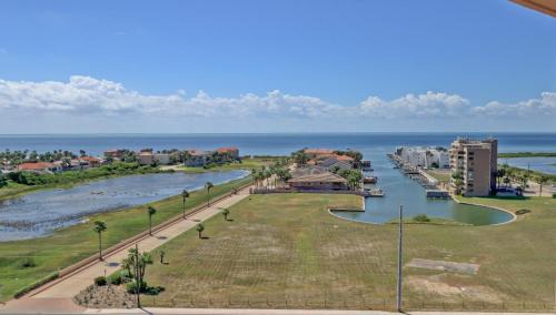 South Padre Island Apartment | Panoramic Island View! NEW 1 BR spacious condo in beachfront resort