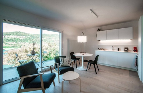 Montagnola Apartment | Panoramic studio apartment overlooking Lake Lugano (LA PALMA 1)