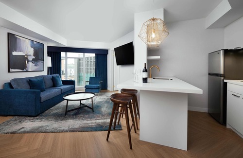 Downtown Toronto Hotel | Pantages Hotel Downtown Toronto