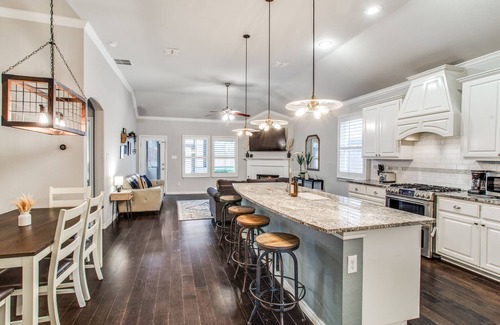 Fort Worth House | Panther City Paradise ~ Resort Pool & Spa! Close to everything FW offers!
