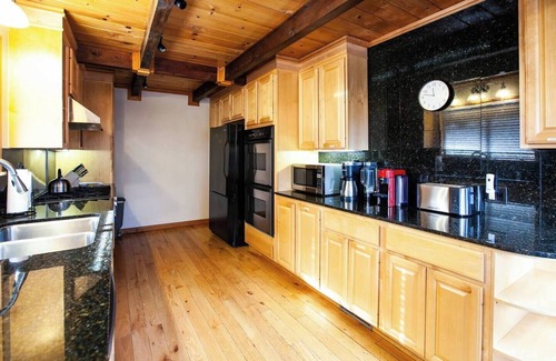 McKinney Estates Cabin | Paradigm Chalet | Workspace, BBQ & Fenced Yard