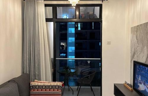 Taman Bukit Mewah Apartment | Paradigm Mall 1BR-Poolview-Netflix-WiFi by JB RelaX Homestay