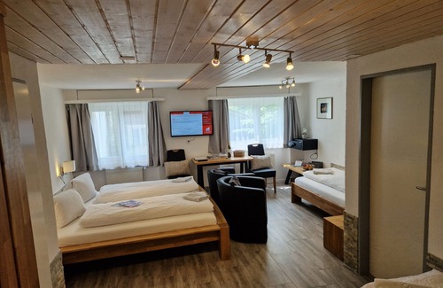 Leukerbad Hotel | Paradis