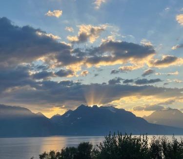Lyngen House | Paradis med mange muligheter!