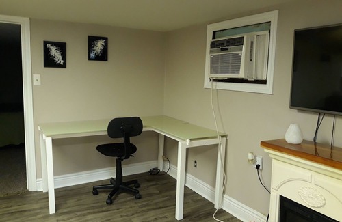 Tecumseh Apartment | Paradise Homes - Beautiful 2-bedroom basement unit