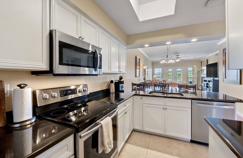 Highland Lake Estates Condo | Paradise Island