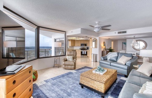Daytona Beach Shores House | Paradise on the beach with pool