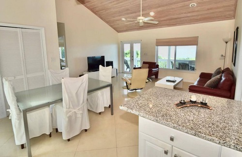 Governor's Harbour House | Paradise Pointe by Eleuthera Vacation Rentals
