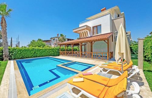 Kadriye Villa | Paradise Town Villa Beliza