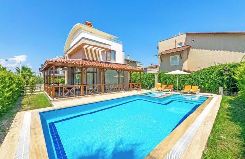 Kadriye Villa | Paradise Town Villa Beliza