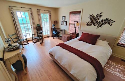 Luray House | Paradise View Cabin on Massanutten Mountain