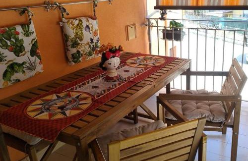 Capaci Apartment | Paradiso del mare, Appartamento accogliente vicino a mare, metro, aeroporto e Palermo