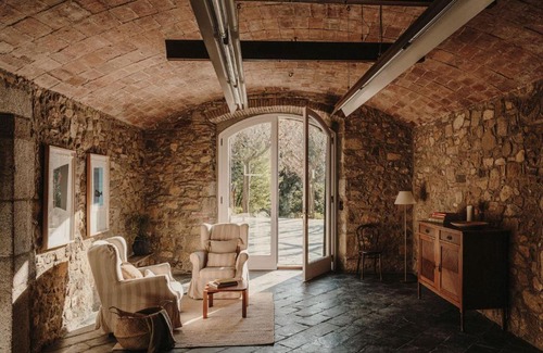 Llinars del Valles Bed & Breakfast | Paratgea