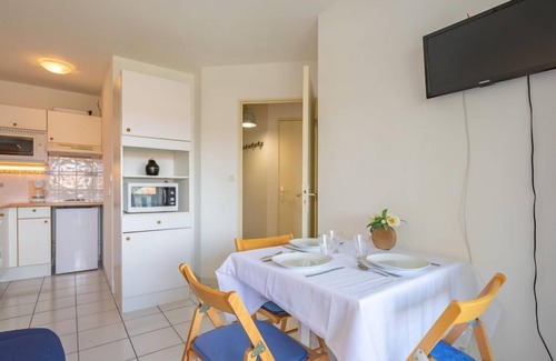 Pontaillac Apartment | Parc de Pontaillac by Interhome