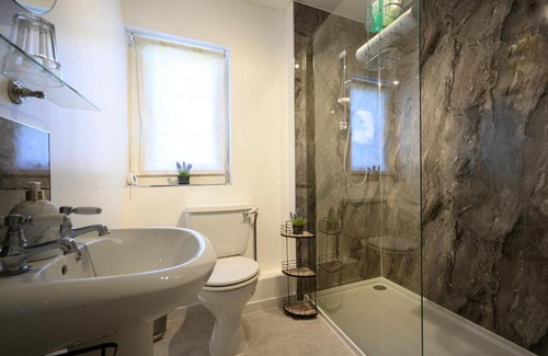 Mangotsfield House | Pardon Hill Farm B&B