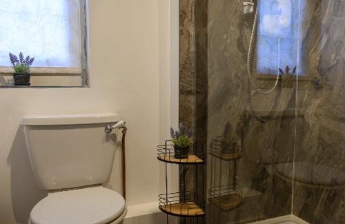 Mangotsfield House | Pardon Hill Farm B&B