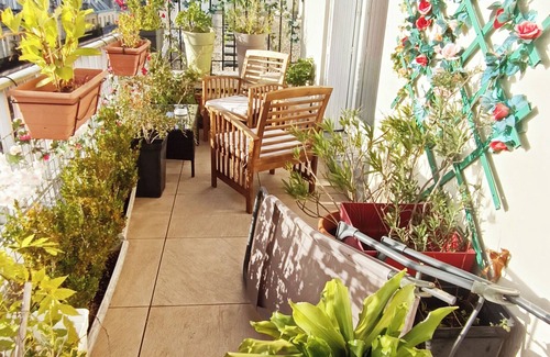 Quartier Saint-Ambroise Apartment | Paris Center, TERRACE. Large 2/3 bedroom Apt, Sunset , Eiffel Tower view