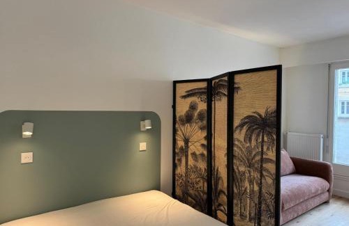 Necker Apartment | Paris La Belle