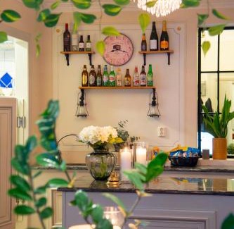Linkoping Hotel | Park Hotel Linköping Fawlty Towers