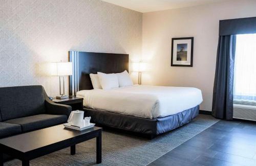 Leduc Hotel | Park Inn by Radisson Edmonton Airport