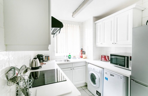 Mayfair Apartment | Park Lane Apartments - Shaw House - Two Bedroom